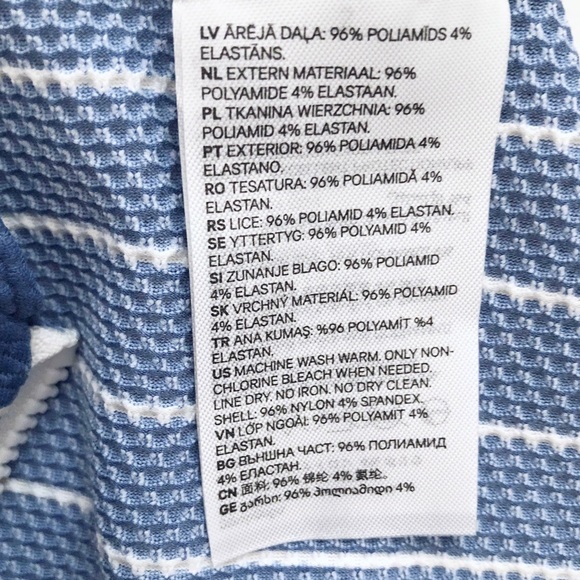 H&M baby exclusive UPF50 swimsuit - Picture 6 of 6